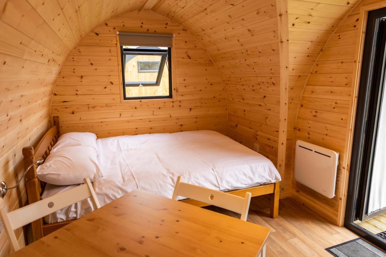 Camping Pods Hedley Wood Holiday Park Bridgerule Екстериор снимка